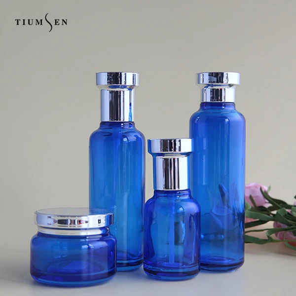 empty makeup containers